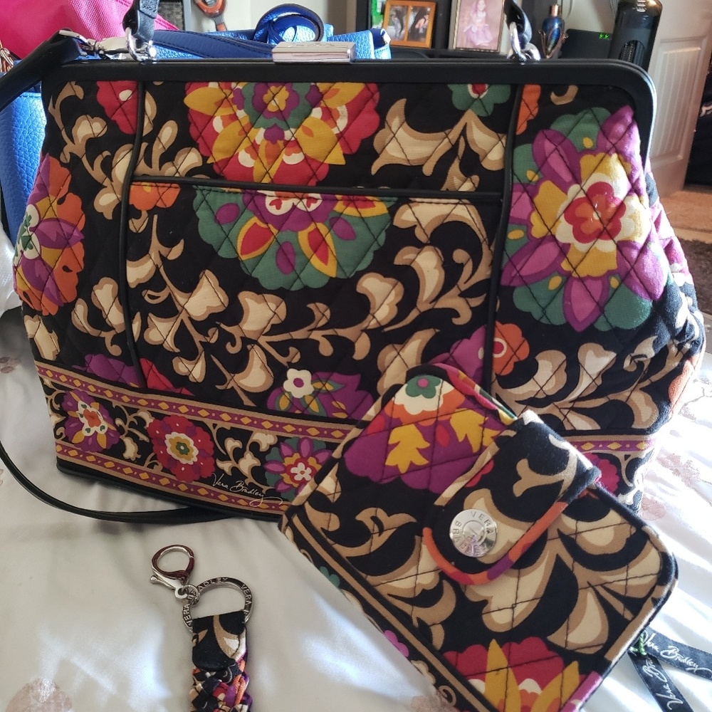 AUTHENTIC VERA BRADLEY set
